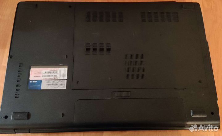 Огромный 17'3 (1920x1080) на i7/12гб/SSD