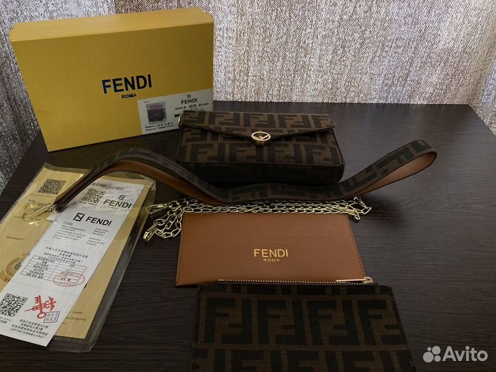 Женская сумка fendi