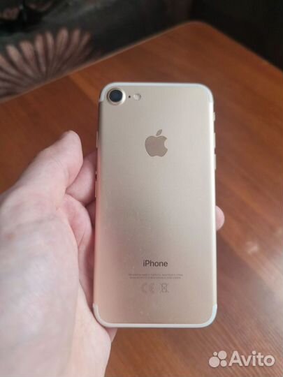 iPhone 7, 32 ГБ