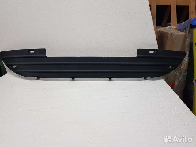 Решетка Пер. Бампера Центр. Peugeot 408 нов ориг