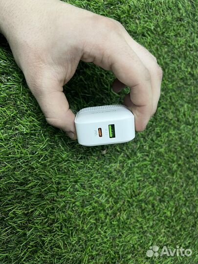 Быстрая зарядка iPhone/android 18w tm01