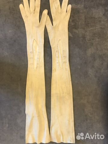 Лайковые театральные перчатки Франция 19в