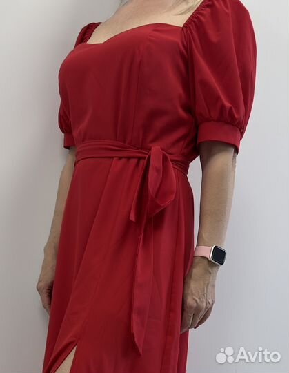 Платье нарядное 52