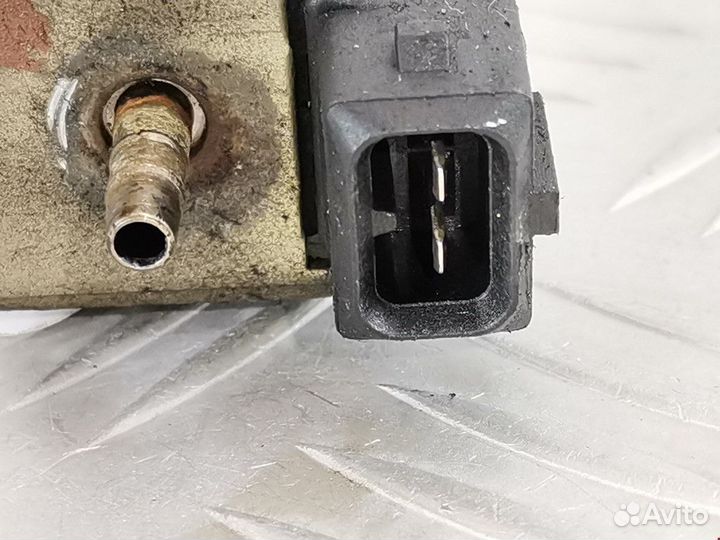 Клапан вакуумного управления Audi A4 B5 1999