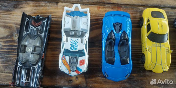 Набор машинок HOT wheels 11 штук