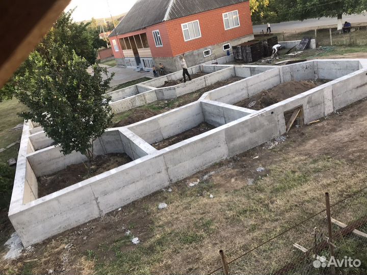 Заливаем фундамент со своими опалубками