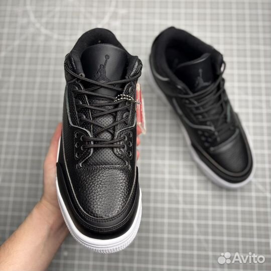 Кроссовки Nike Air Jordan 3 Cyber Monday