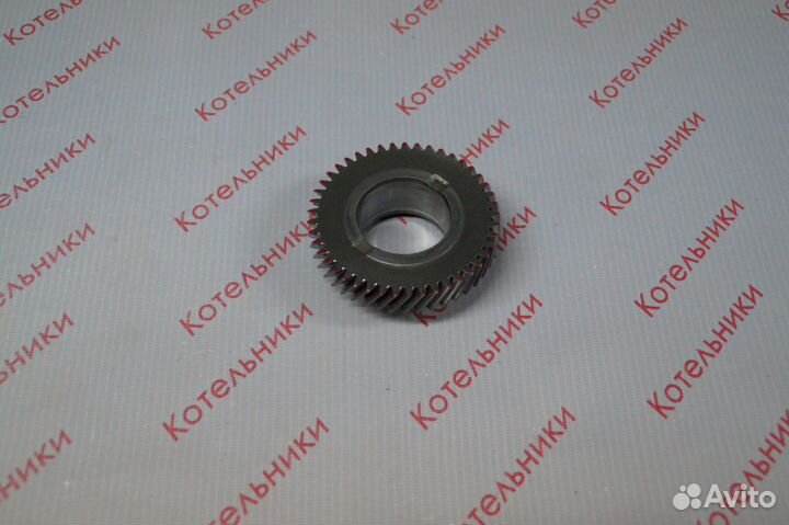 Nissan 32310-53A11 Шестерня 5 передачи