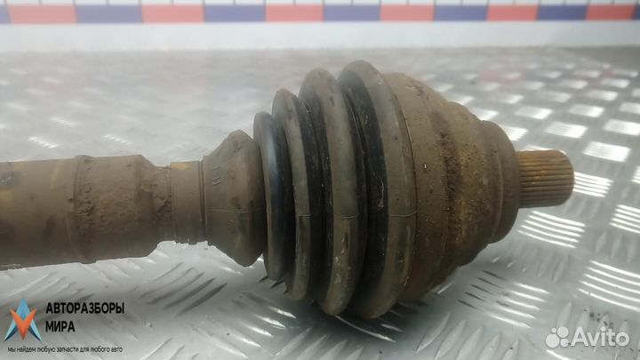 Полуось передняя правая (приводной вал, ШРУС)