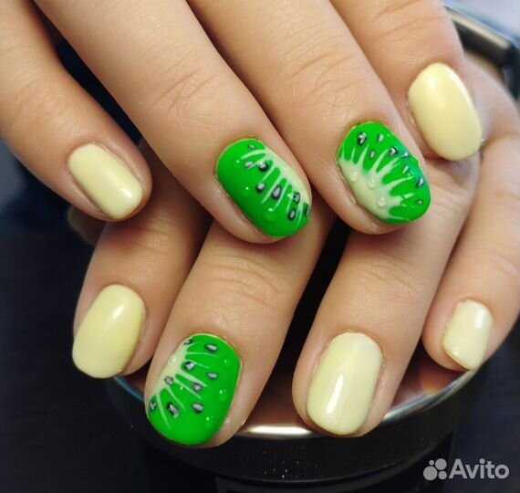 Маникюр, биотатуаж, педикюр