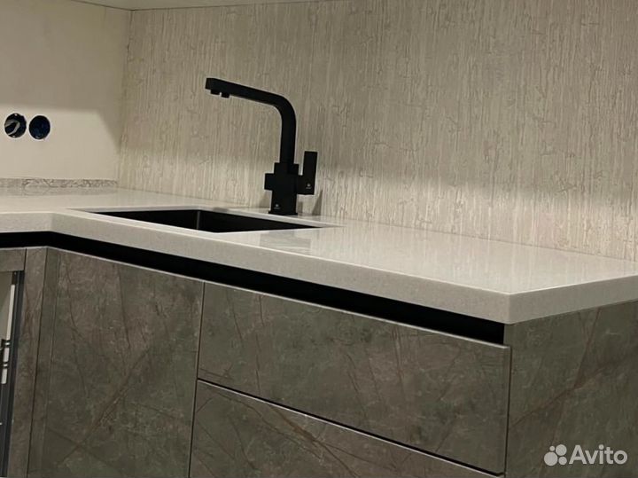 Столешница из акрилового камня Cirrus 360х60