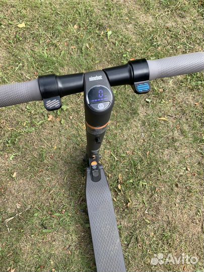 Электросамокат ninebot es1