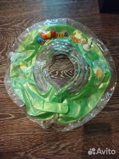 Круг на шею для купания