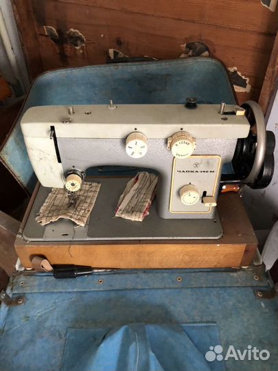 Швейная машина Чайка 142М