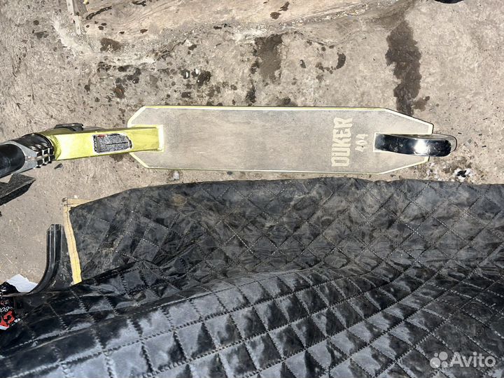 Трюковой самокат duker 404