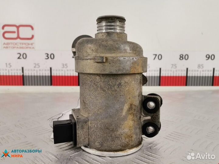 Помпа BMW X1 E84 рест. 2013 11518635089