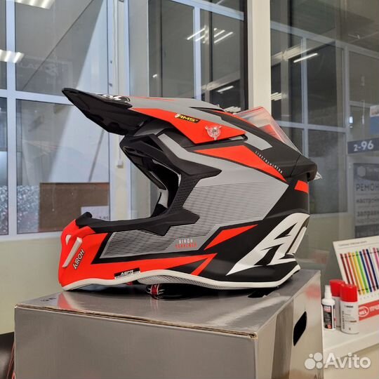 Шлем Airoh Strycker, серо-оранжевый