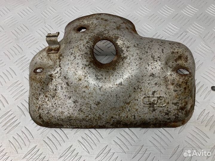 Б/У тепловой экран выпускного коллектора (защита)