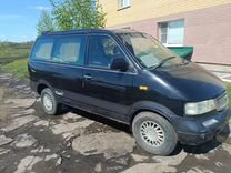 Nissan Largo 2.0 AT, 1997, 165 000 км, с пробегом, цена 350 000 руб.