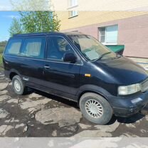 Nissan Largo 2.0 AT, 1997, 165 000 км, с пробегом, цена 310 000 руб.