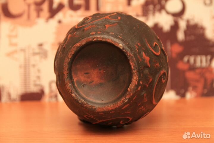 Глиняный кувшин для вина Абхазия с пробкой