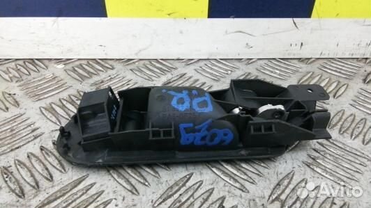 Ручка внутренняя передняя правая volkswagen passat