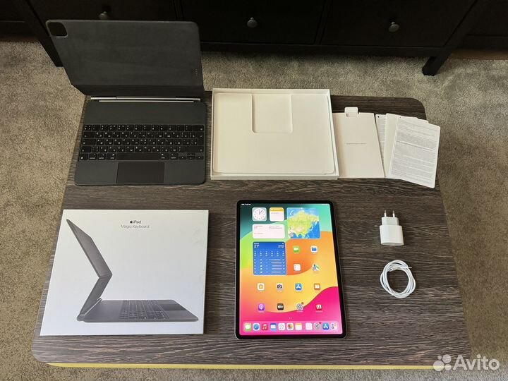 iPad Pro 12.9 M2 256 Sim (как новый)