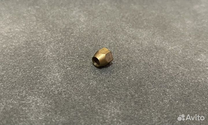 Метрическая пуля анкера электрогитары