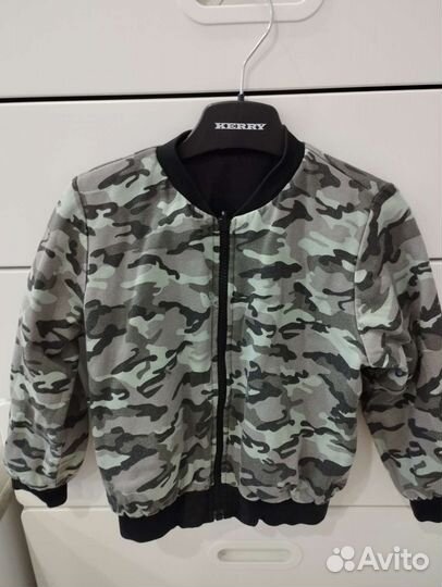 Куртка бомбер