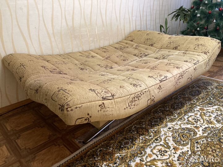 Диван раскладной б/у