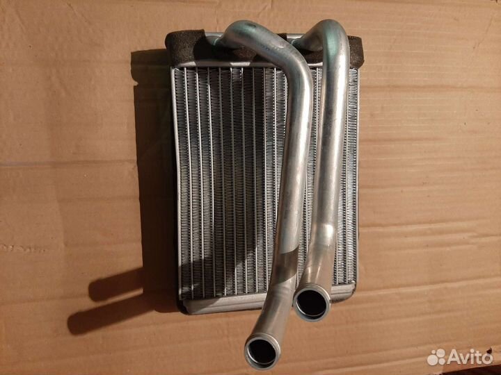 Радиатор охолождения киа Спектра (основной)
