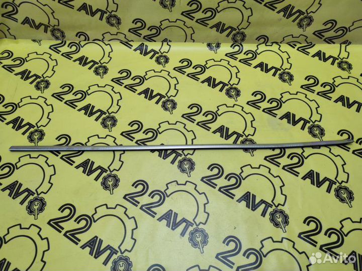 Молдинг стекла (на дверь) задний левый Bmw X5 E70