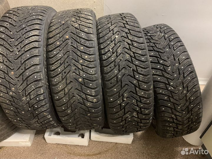 Nokian Tyres Hakkapeliitta 8 195/65 R15 95T