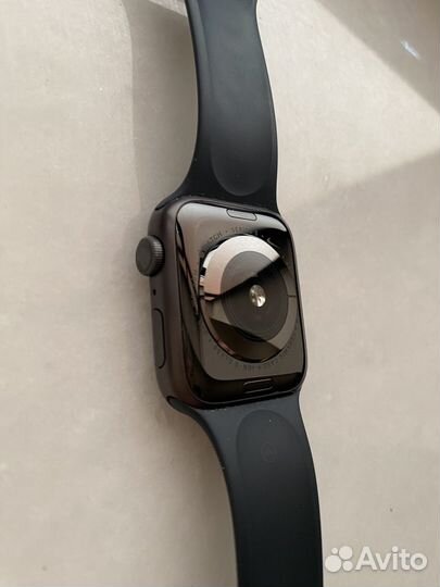 Часы apple watch 5 44 mm nike