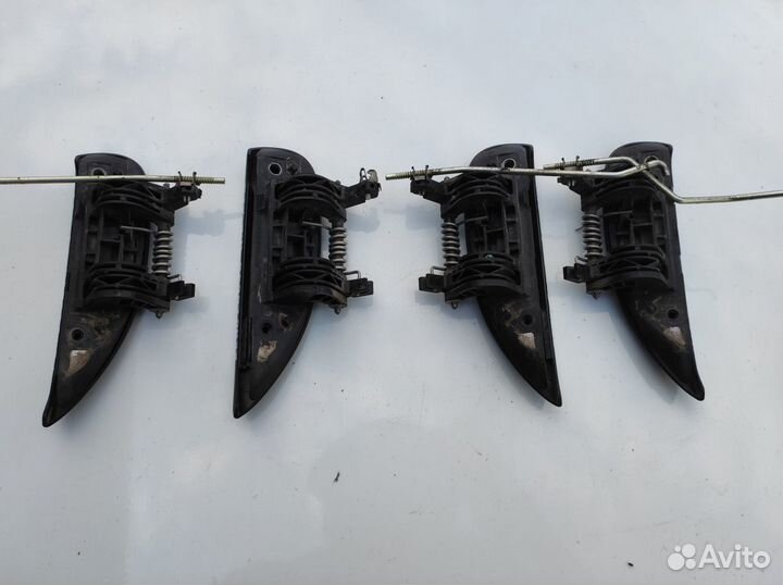 Ручки дверей Renault Logan 2