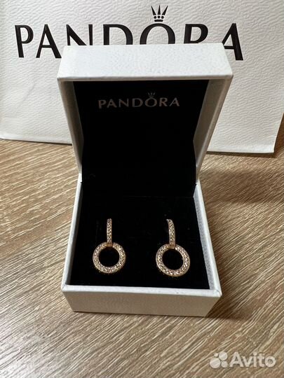 Украшения Pandora