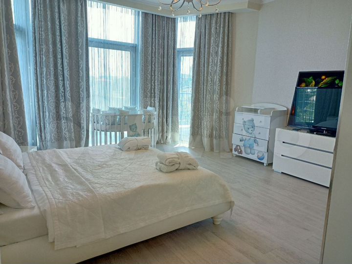 3-к. квартира, 115 м², 5/10 эт.