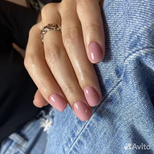 Маникюр и педикюра с покрытием гель-лак