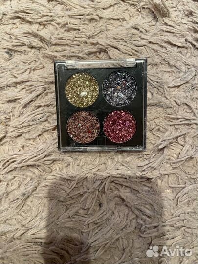 Глиттер для макияжа