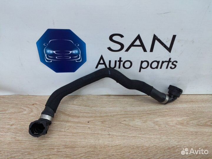 Патрубок системы охлаждения Bmw X5 Рест E70 рест