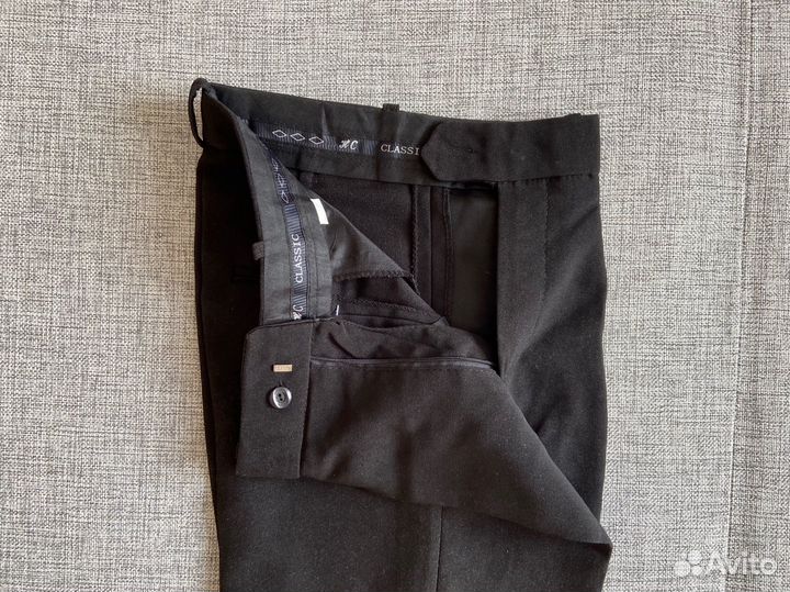 Новые брюки классические для мальчика 40 размер