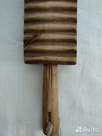 Рубель старинный для стирки и прялка старинная