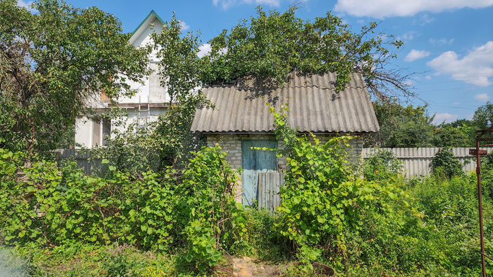 Дача 12,1 м² на участке 6,4 сот.