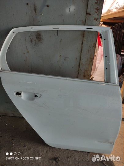 Дверь задняя правая Volkswagen Golf 6
