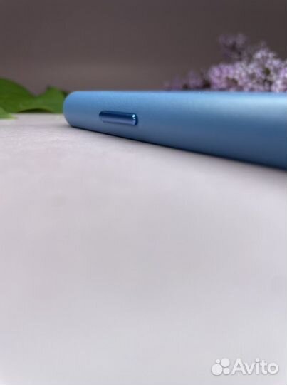 Оригинальные кожаные чехлы iPhone XR