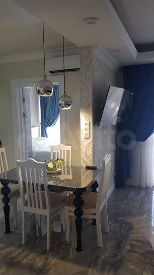 2-к. квартира, 60 м², 4/21 эт.