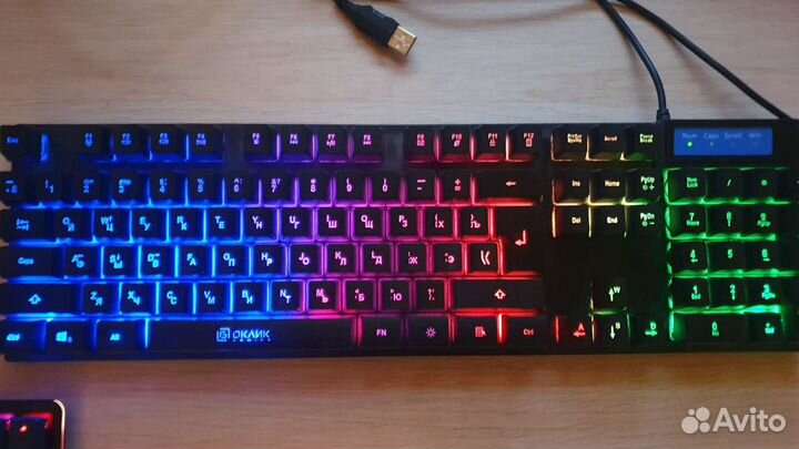 Игровая клавиатура с подсветкой