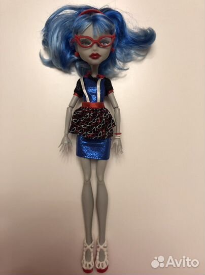 Monster High куклы Гулия Йелпс разные коллекции