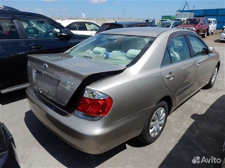 Петля дверная задняя правая Toyota Camry ACV30