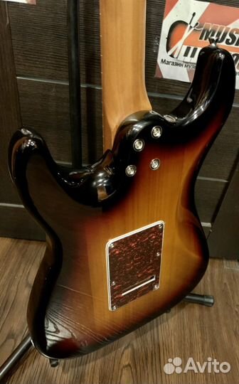 Электрогитара JET + Аксессуар